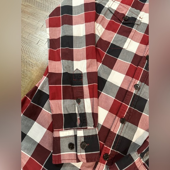 Express Men's Maroon/ White Plaid Button Up Fitted Shirt Size M Front Pockets - Picture 8 of 16